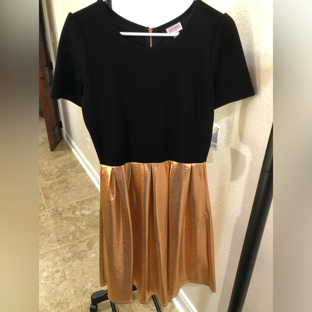 LuLaRoe Noir NWT Amelia dress